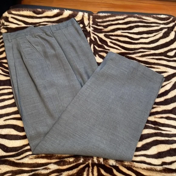 Ellen Tracy Linda Allard Suit - Picture 3 of 4